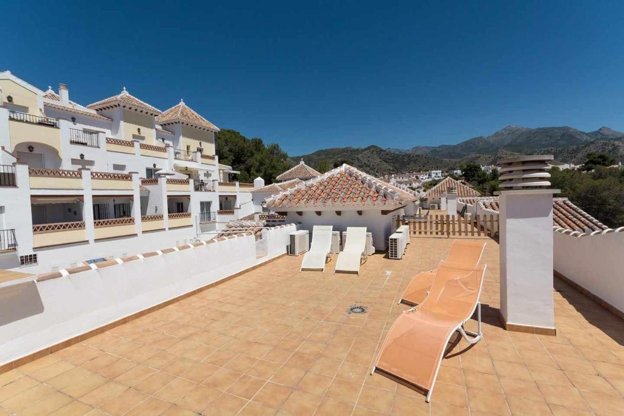 Apartamento 2 Dormitorios Con Vistas Al Mar Nerja Exterior photo